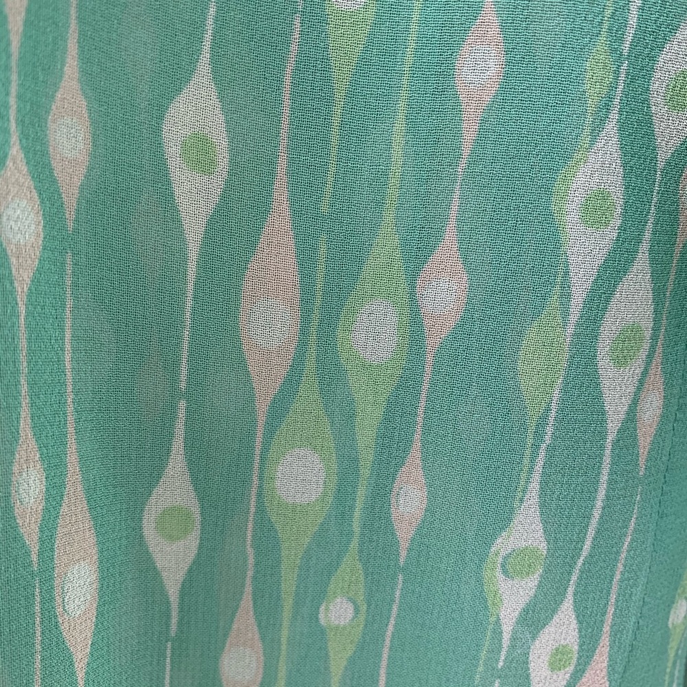 ❤️Aqua Blue Shear Patterned Button Blouse-Medium - Picture 6 of 6